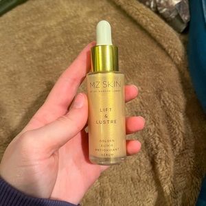 MZ Skin Lift & Lustre Radiant Glow Serum
